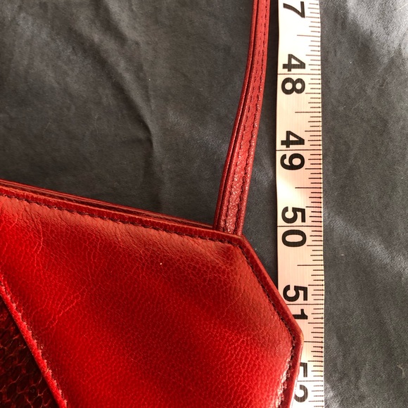 Barbara Bolan red leather crossbody - Picture 4 of 4